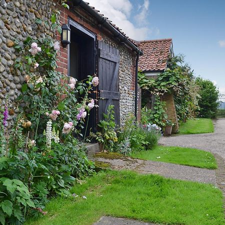 The Little House Villa Baconsthorpe Exterior photo
