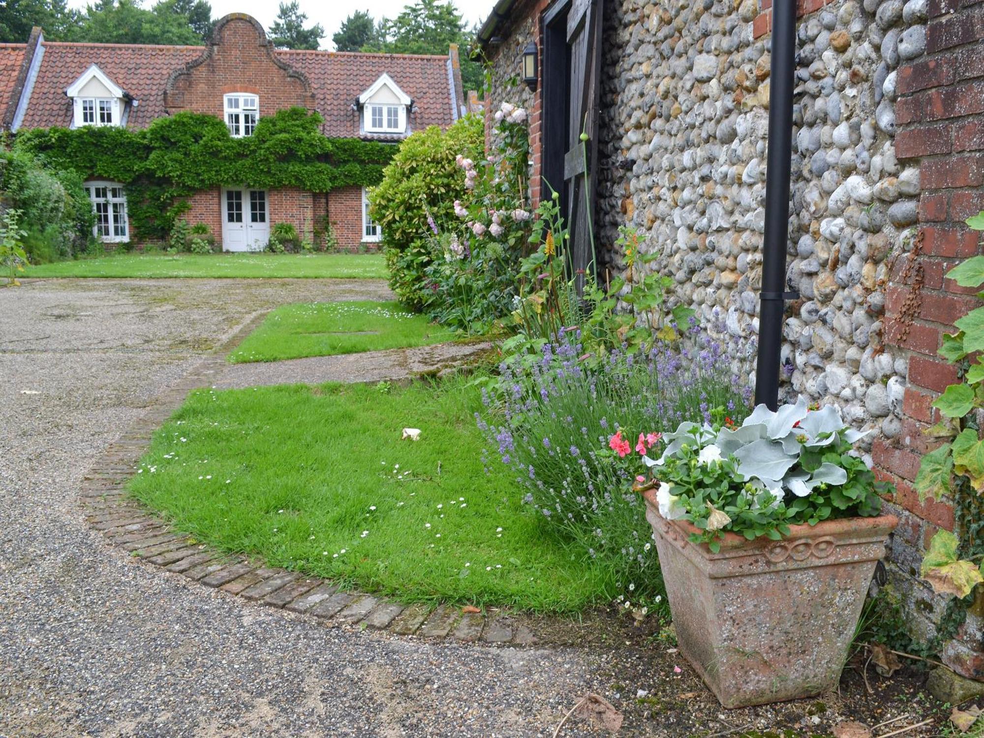 The Little House Villa Baconsthorpe Exterior photo