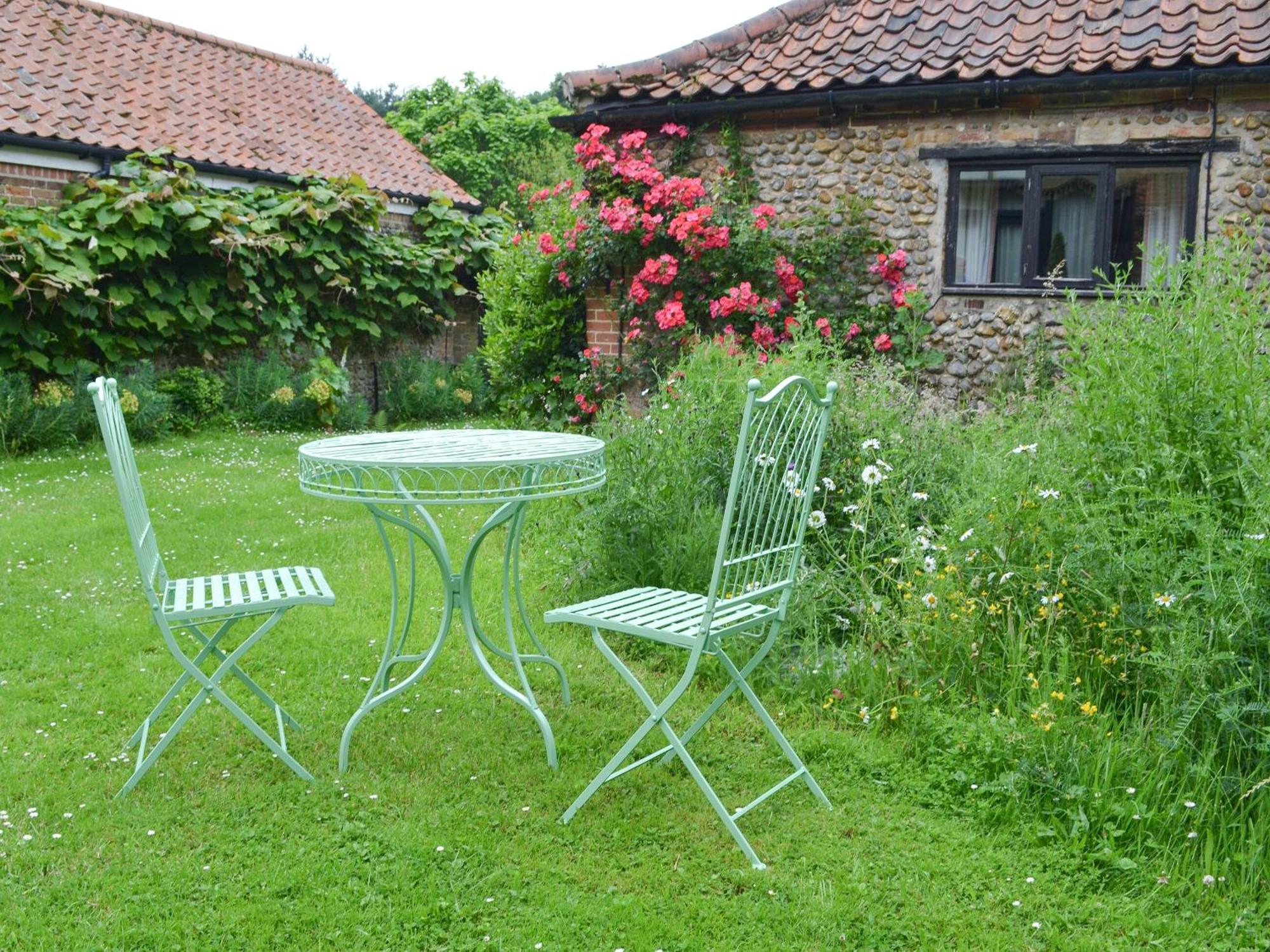 The Little House Villa Baconsthorpe Exterior photo