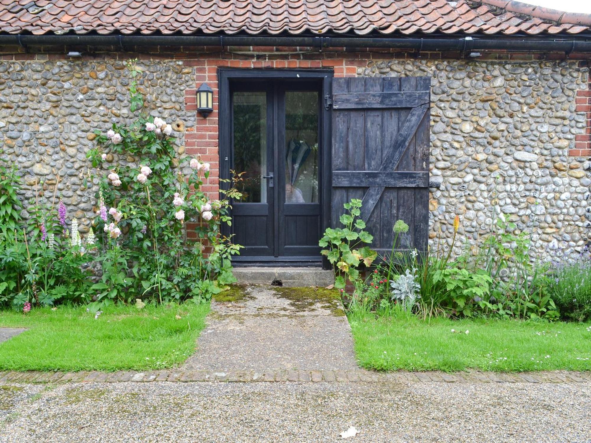 The Little House Villa Baconsthorpe Exterior photo